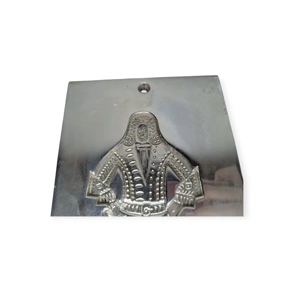 Vintage Pewter Williamsburg VA Gingerbread Man Soldier Mold CW 24-20 11.25